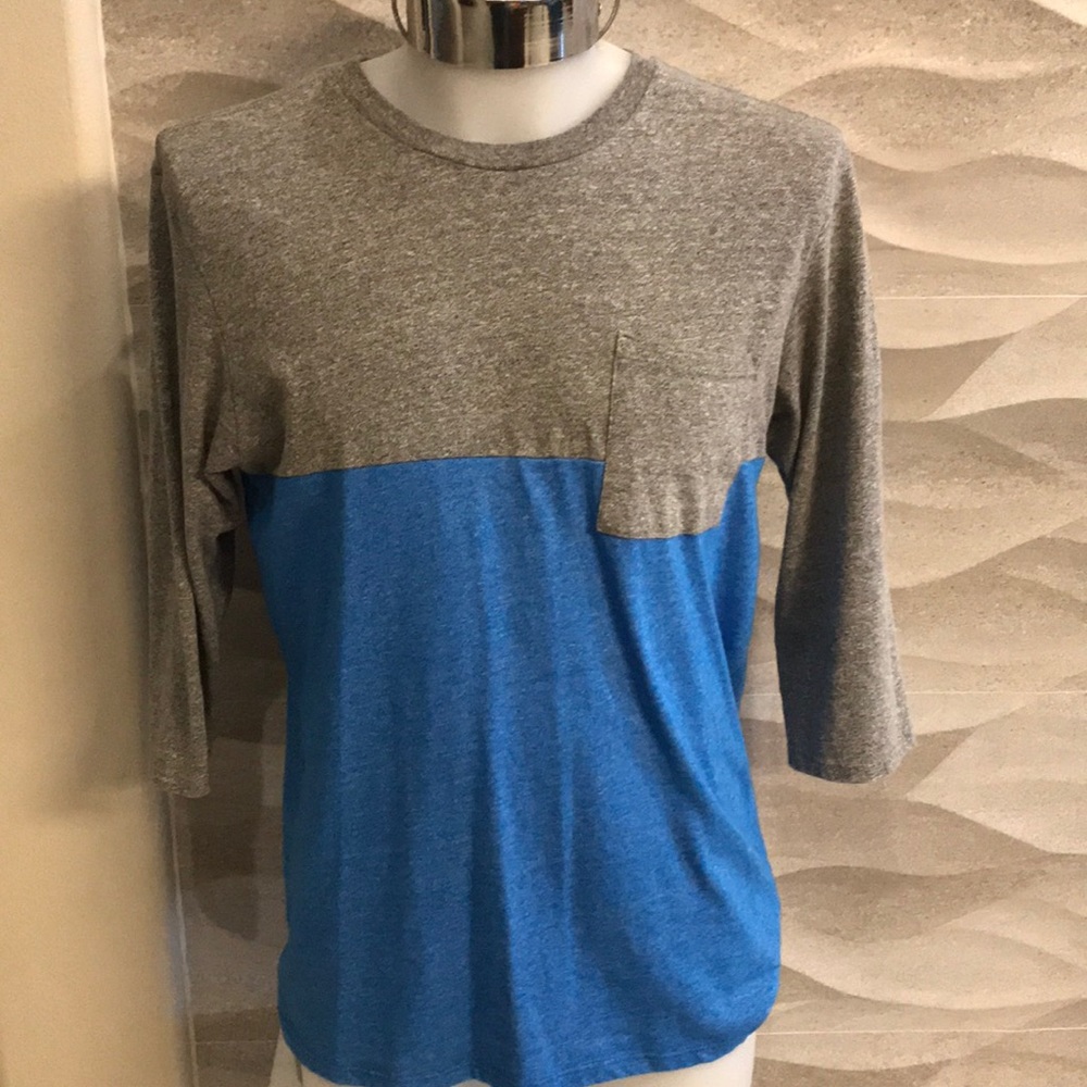 On the bays long sleeve tshirt size L